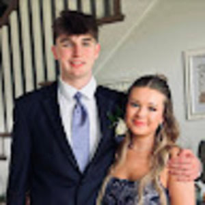 Meet your Posher, Caroline